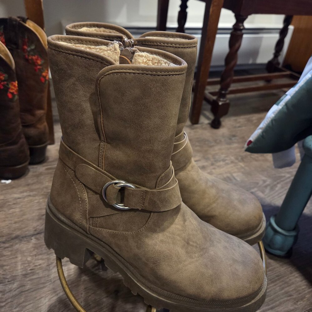 Dolce Vita Heeled Boots